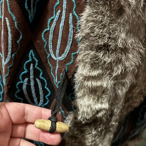 Vintage Nepal Vest - Picture 5 of 9